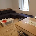 Lourdes Guest House Lurdy