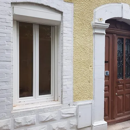 Lourdes Guest House Проживание в семье *