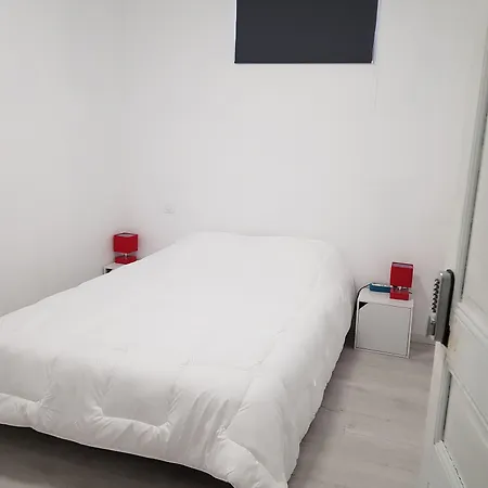 Lourdes Guest House Лурд